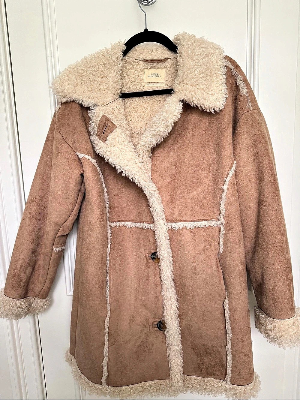 Urban Outfitters Easton Faux Shearling Jacket Tan Medium